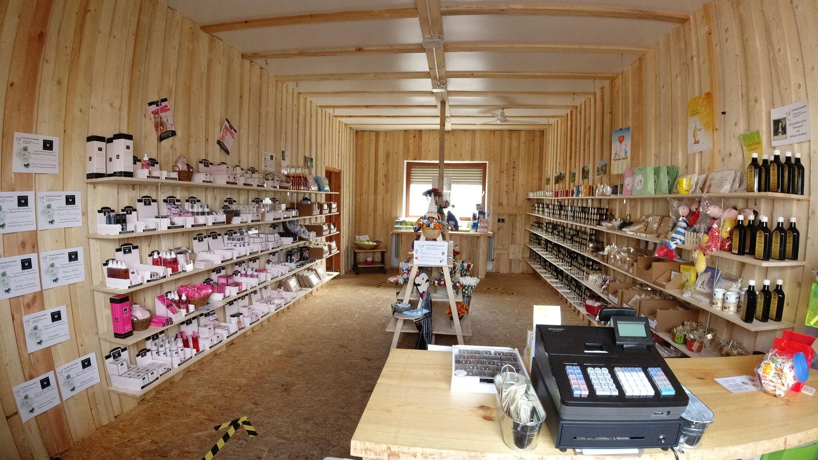Blick in den Laden von Traumhafte Genusswelten in Nürnberg-Altenfurt